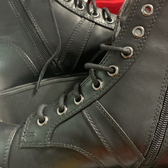 Guess Black Multi Those Logo Boots - Picture 14 of 16